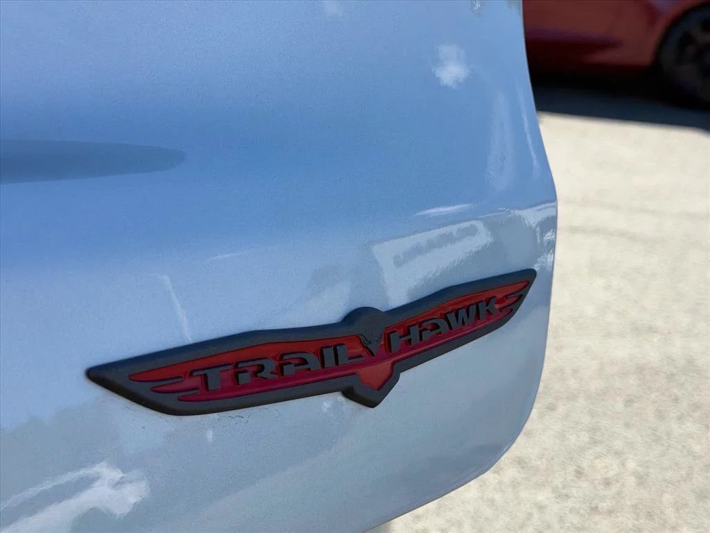 Used 2026 Silver Jeep Trailhawk image 14