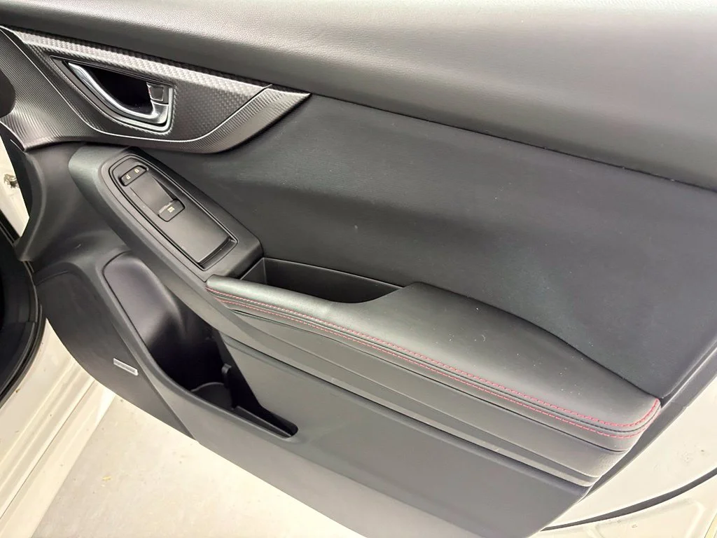 Used 2019 White Subaru 2.0i Sport image 44