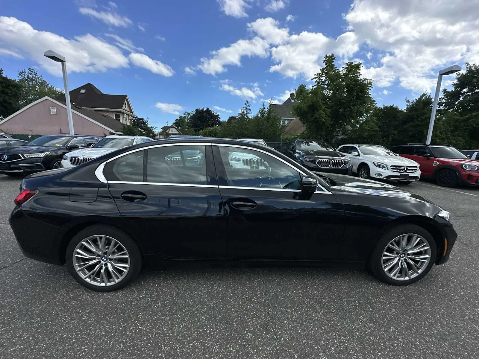 2024 BMW 3 Series 330i - Photo 7