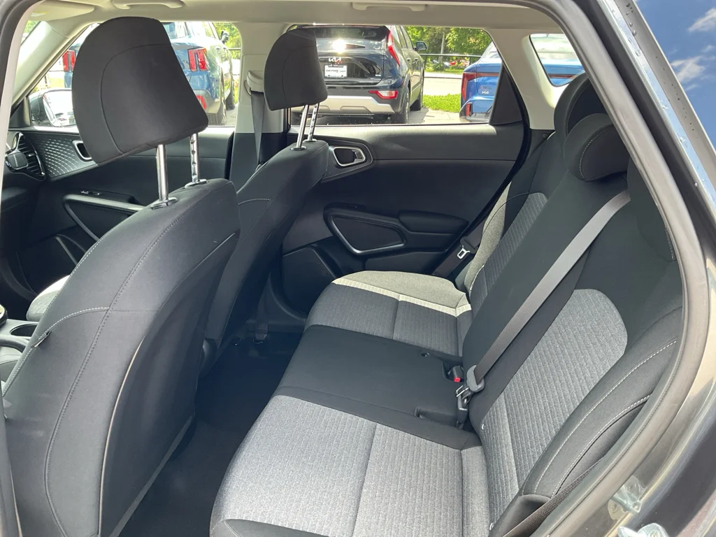 Used 2022 Gravity Gray Kia GT-Line image 19