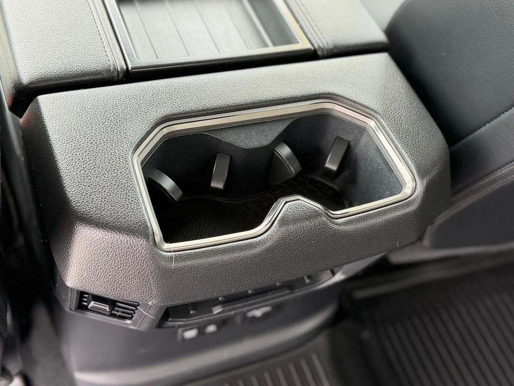 Used 2023  Toyota Limited image 7