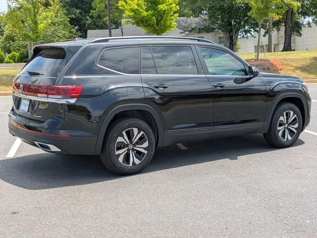 New 2026 Black Volkswagen 2.0T SE image 4