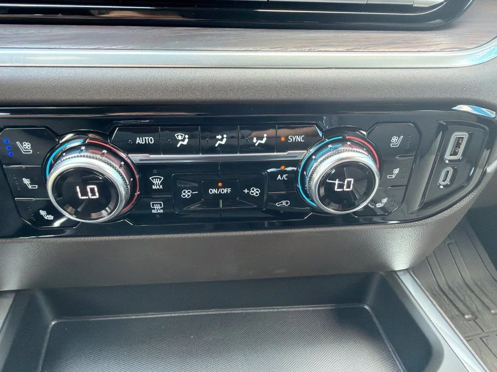 New 2026 Onyx Black GMC SLT image 21