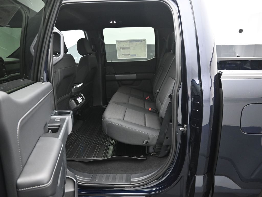 New 2026 Blue Ford XLT image 19