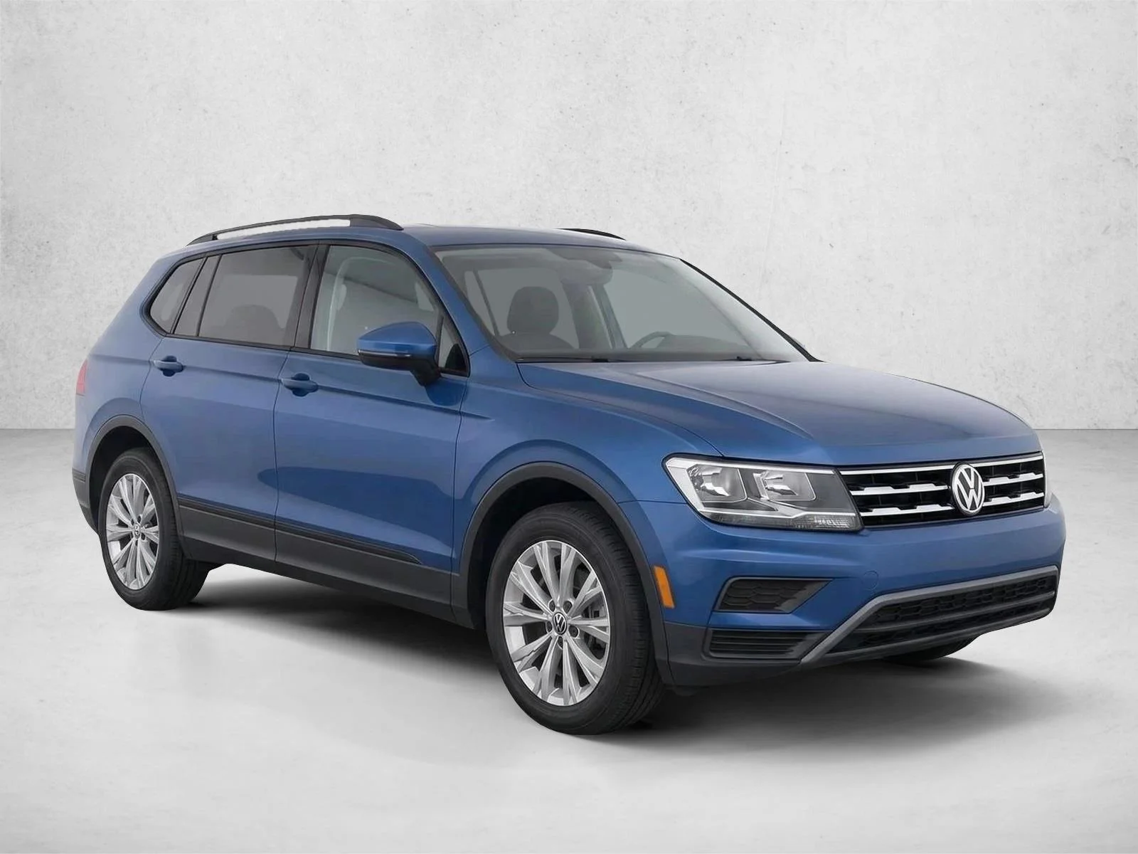 Used 2019 Silk Blue Metallic Volkswagen S image 3