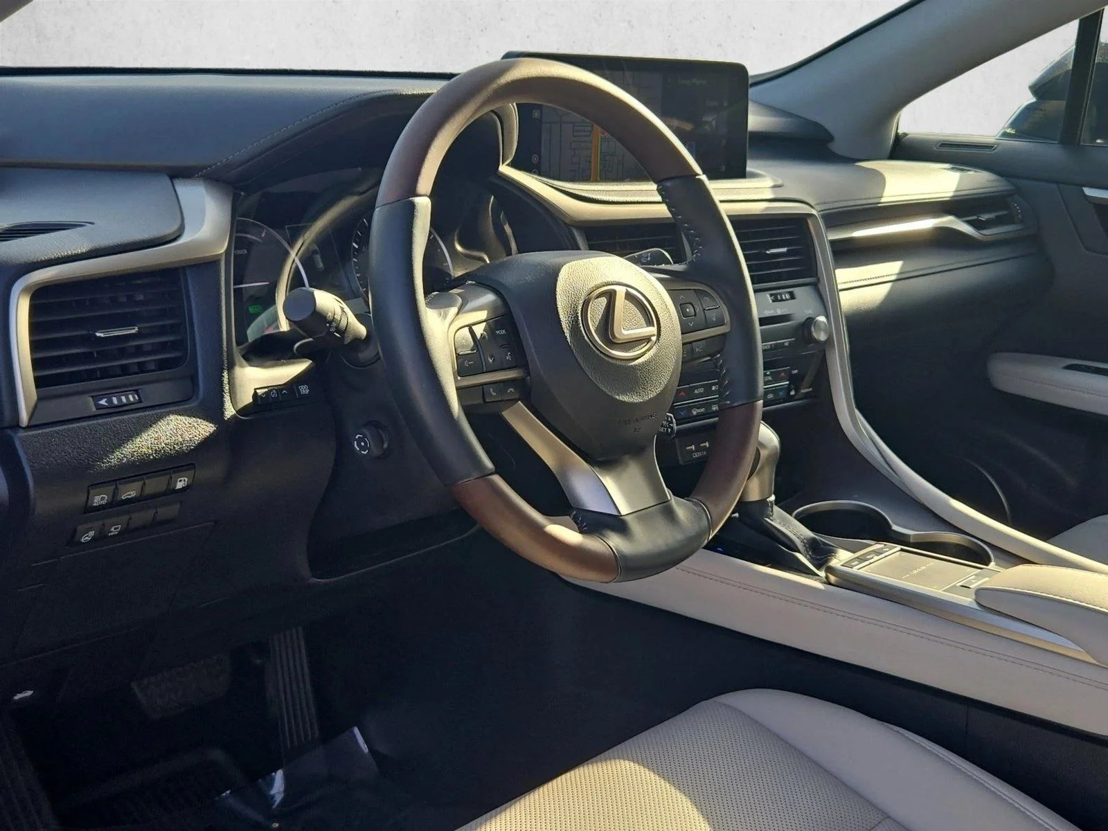 Certified Used 2022 Nightfall Mica Lexus RX 450h image 10