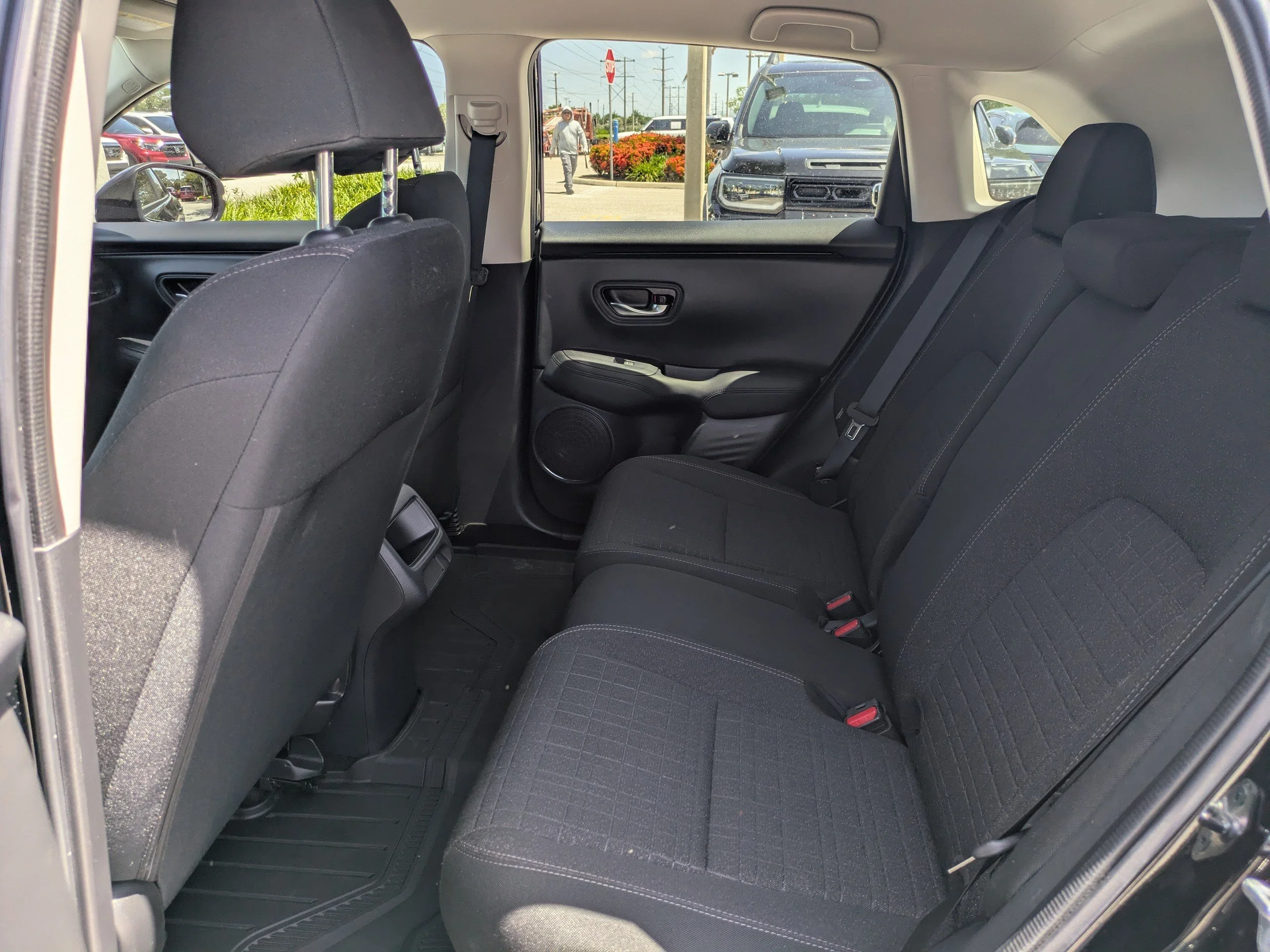 2026 Honda HR-V LX - Photo 40