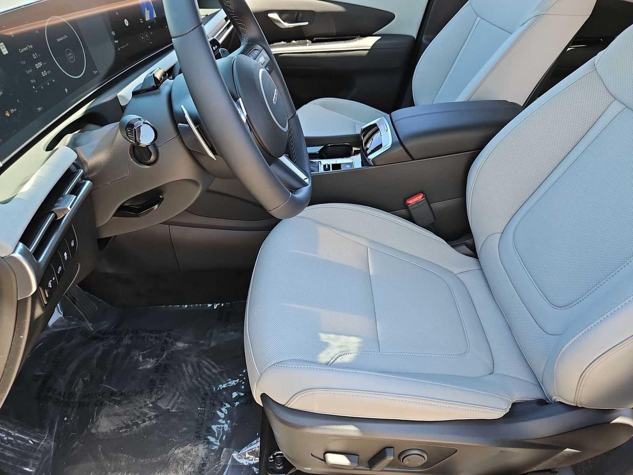 2025 Hyundai Santa Cruz Limited - Photo 16