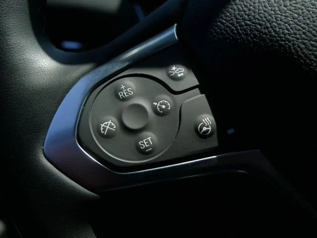 2023 Chevrolet Traverse 3LT - Photo 25