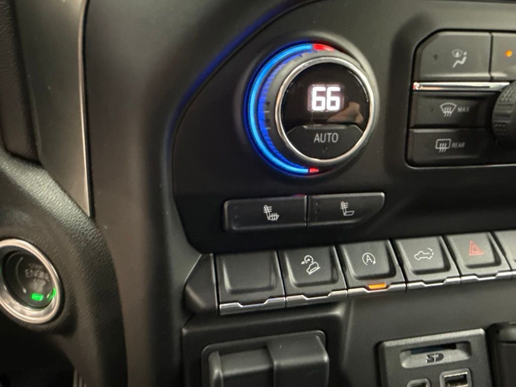 Used 2019 Gray Chevrolet LT image 34
