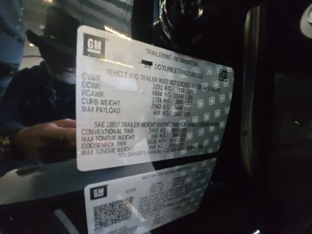 Used 2021 Black GMC AT4 image 31