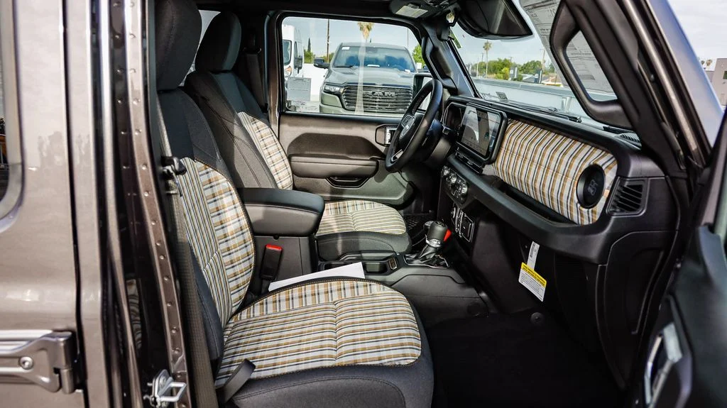 New 2026 Gray Jeep 85th Anniversary Edition image 21