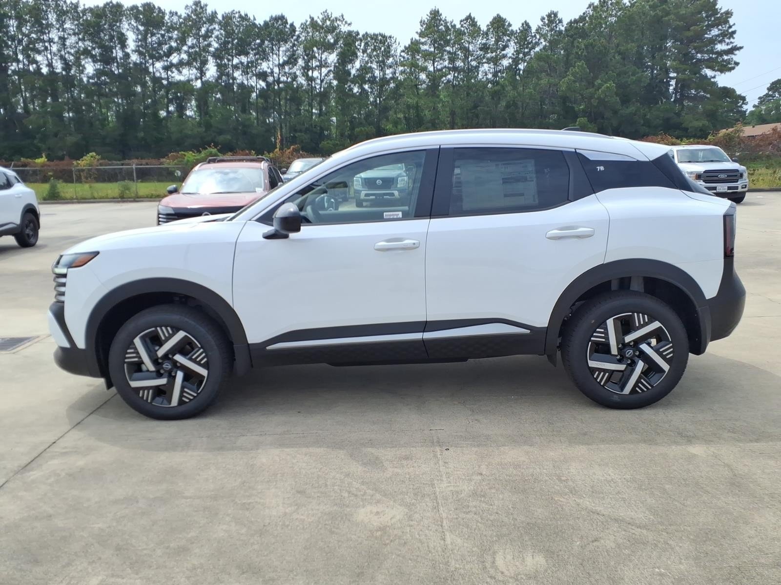 2026 Nissan Kicks SV White at Robbins Nissan