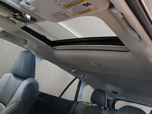 Certified Used 2023 Green Metallic Subaru Onyx Edition image 3