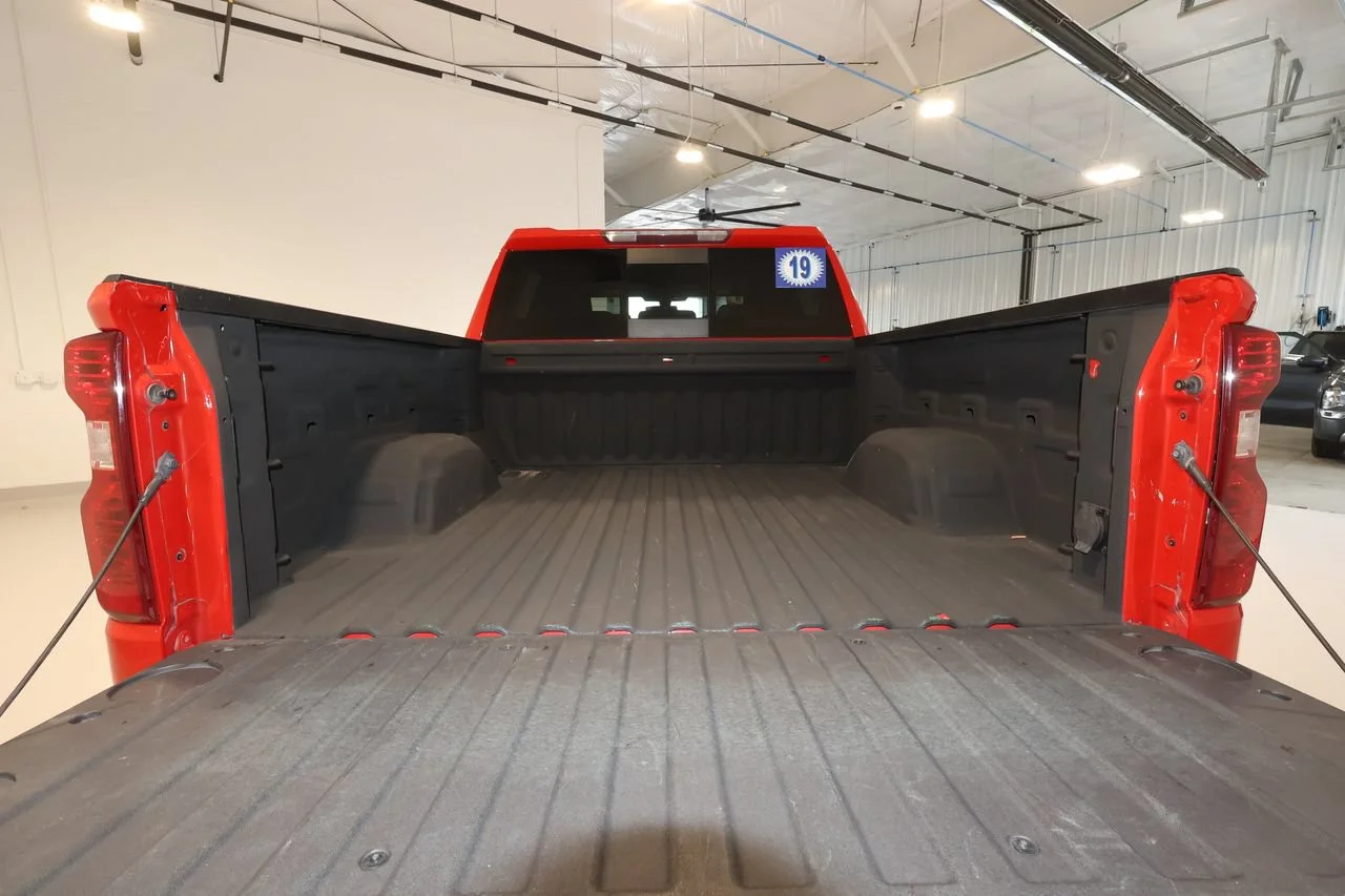 Used 2019 RED HOT Chevrolet LT image 15