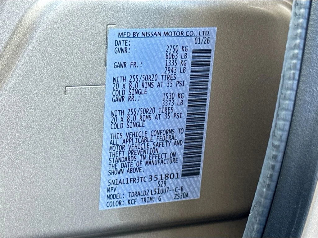Certified Used 2026 Silver INFINITI LUXE image 36