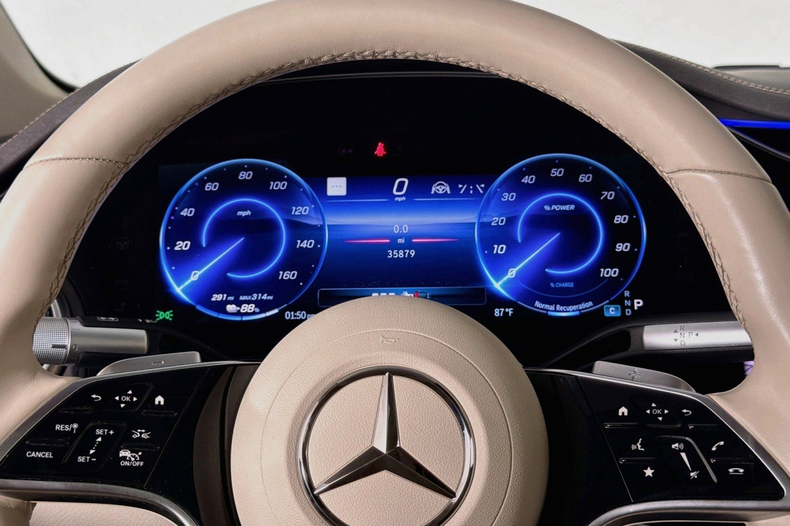 Certified Used 2024 Polar White Mercedes-Benz 450+ image 18