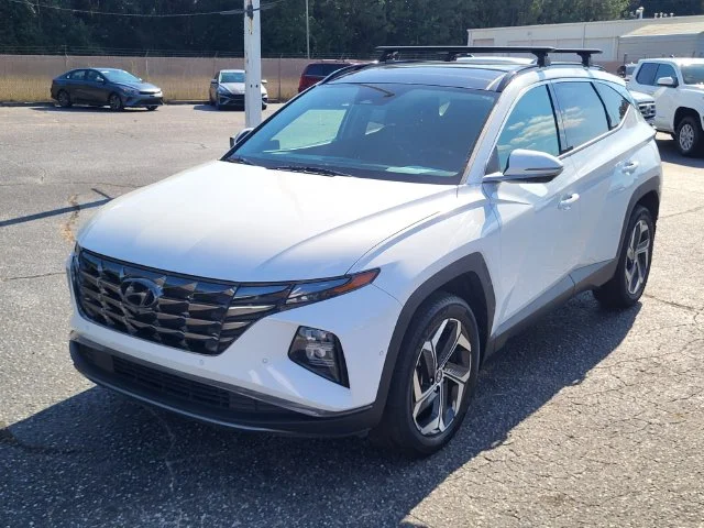 Used 2023 White Hyundai Limited image 7