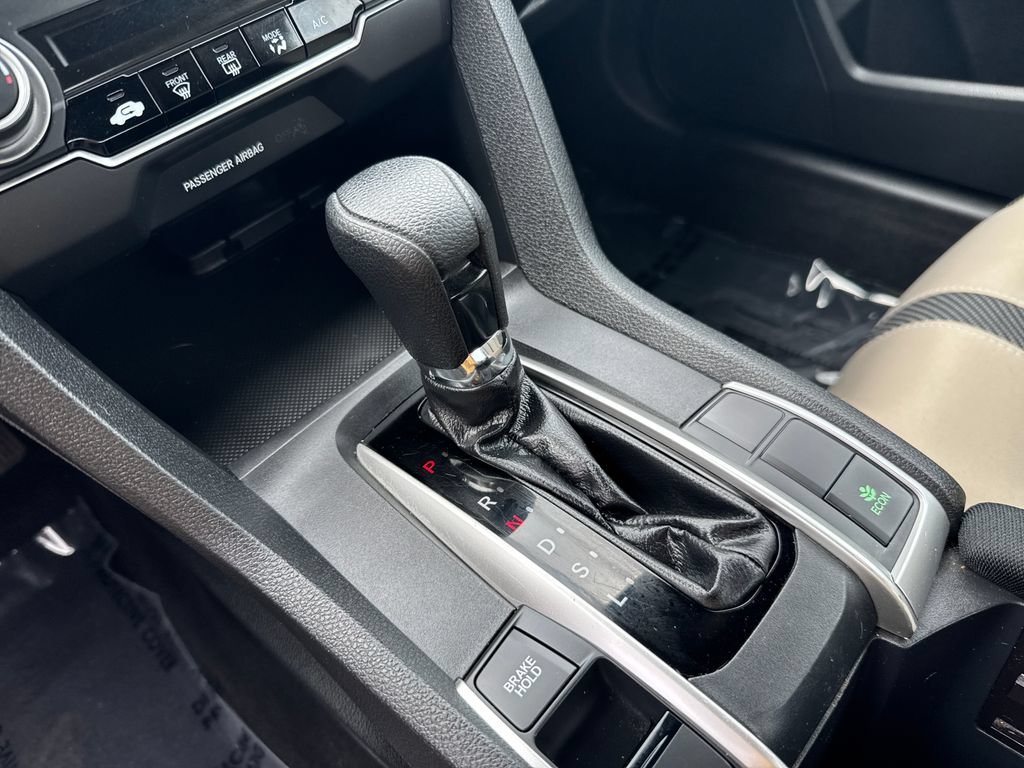 Used 2017  Honda LX image 24