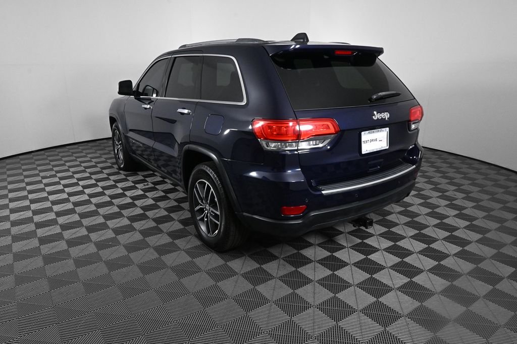 Used 2018 Blue Jeep Limited image 4
