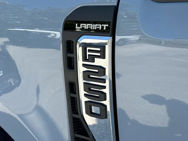New 2026 Gray Ford Lariat image 19