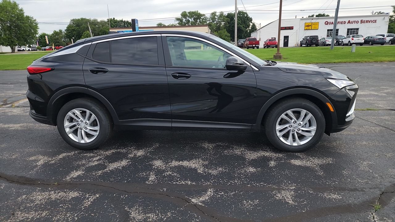 New 2026 Black Buick Preferred image 9
