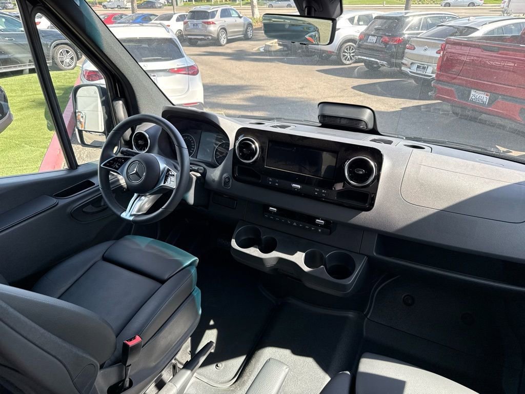 2025 Mercedes-Benz Sprinter Passenger Van Base - Photo 41