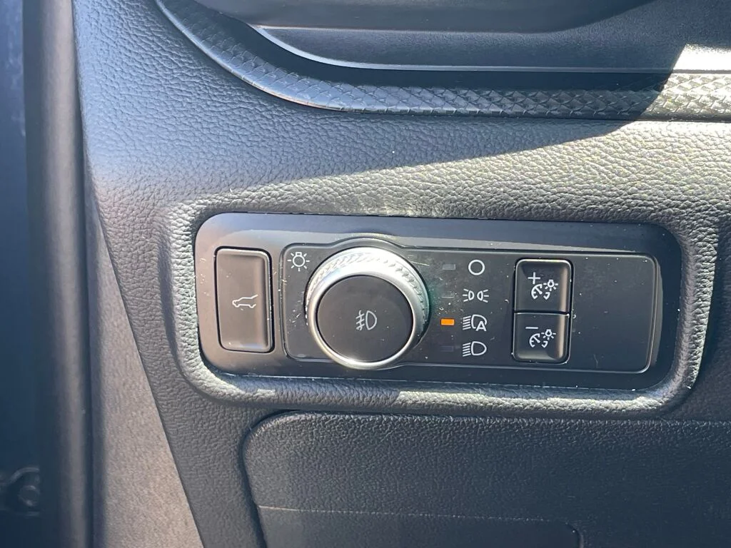 Used 2020 Blue Ford ST image 21