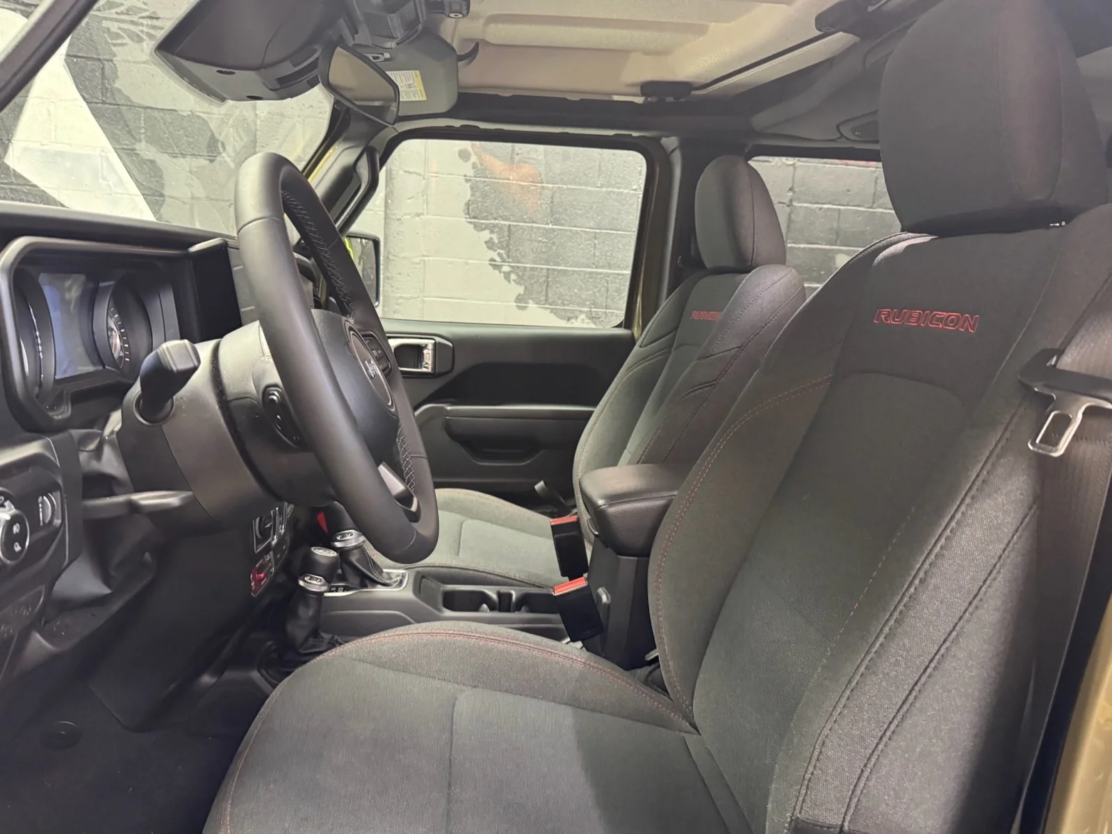 Used 2026  Jeep Rubicon image 8