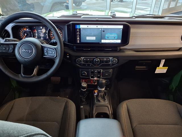 2025 Jeep Wrangler 4-Door Willys - Photo 9