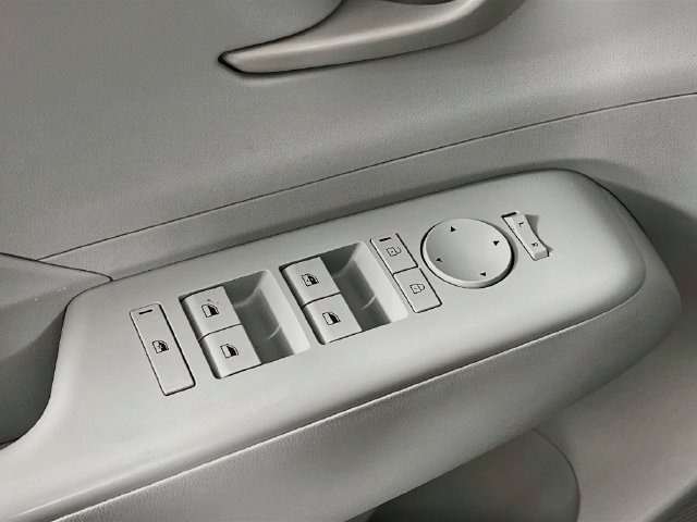 2025 Hyundai Kona SEL - Photo 26