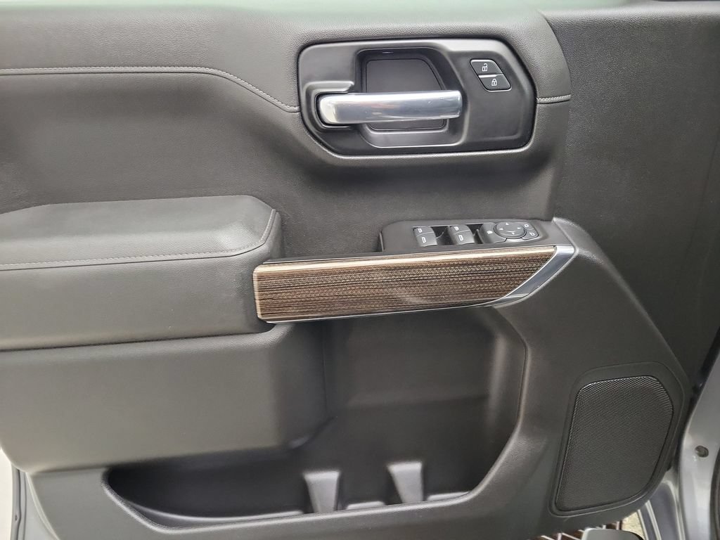 2020 Chevrolet Silverado 1500 LT - Photo 17