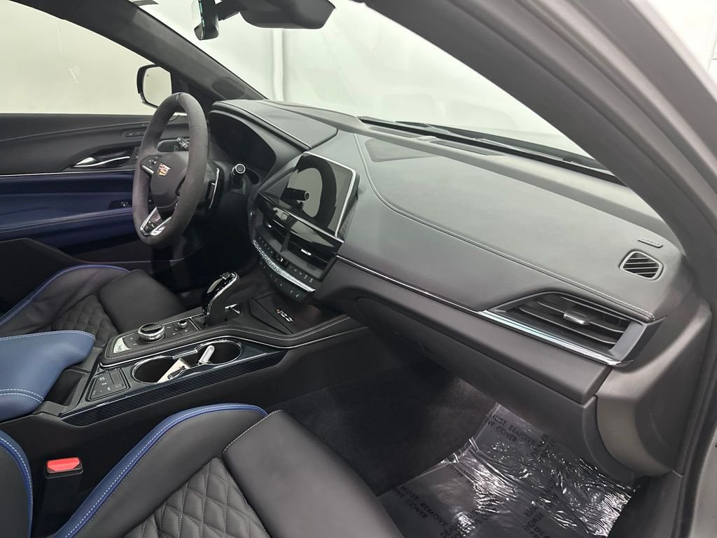Used 2025 Gray Cadillac V-Series image 27
