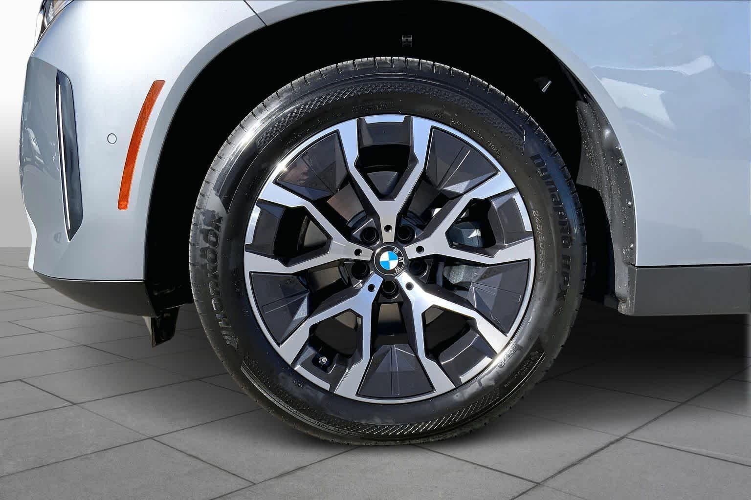 2025 BMW X3 30 - Photo 11