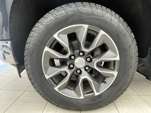 Certified Used 2022 Gray Chevrolet  image 8