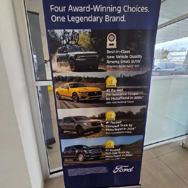Used 2015  Toyota L image 26
