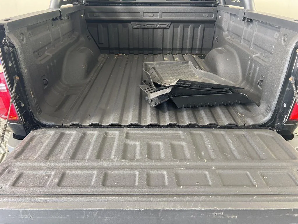 Used 2021 Black Chevrolet ZR2 image 26