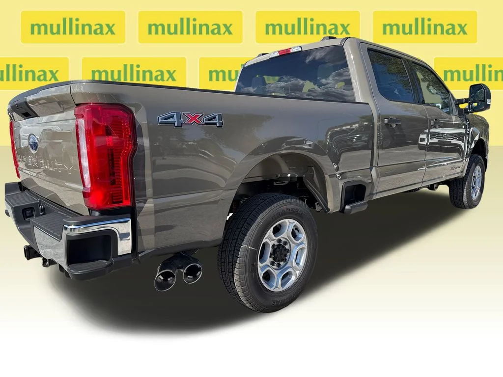 New 2026 Gray Ford XLT image 14