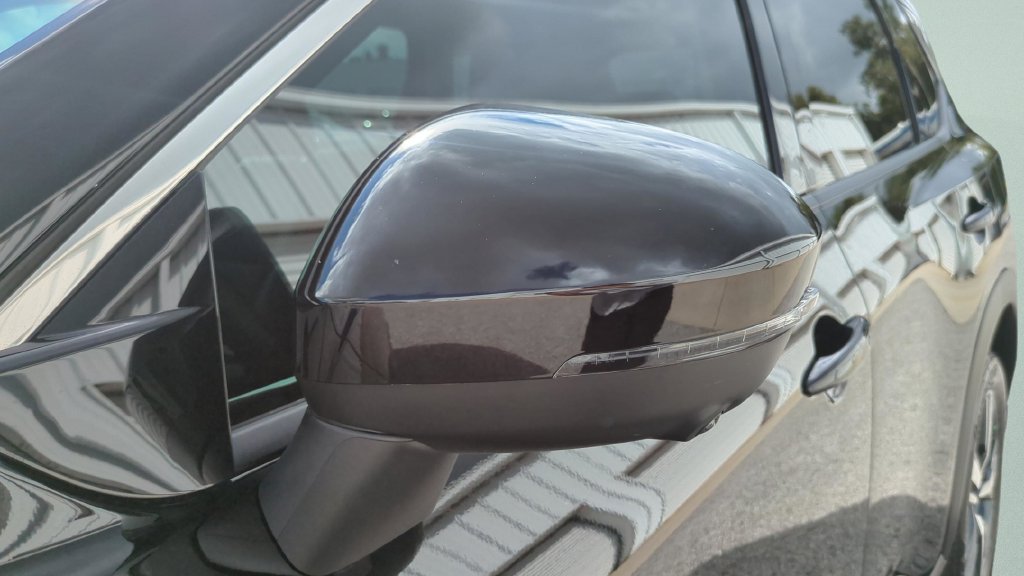 Used 2024 Black Nissan SL image 30