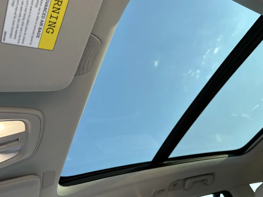 New 2026 Crystal White Volvo Ultra image 21