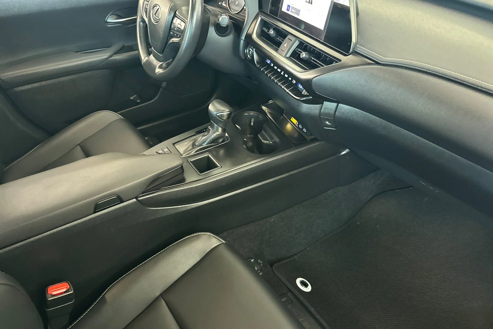 Used 2024 Green Pearl Lexus 250h Base image 13