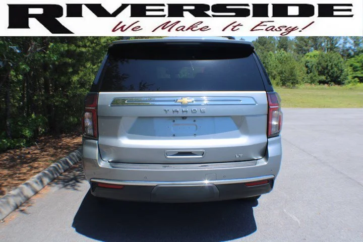 Used 2024 Sterling Gray Metallic Chevrolet LT image 19