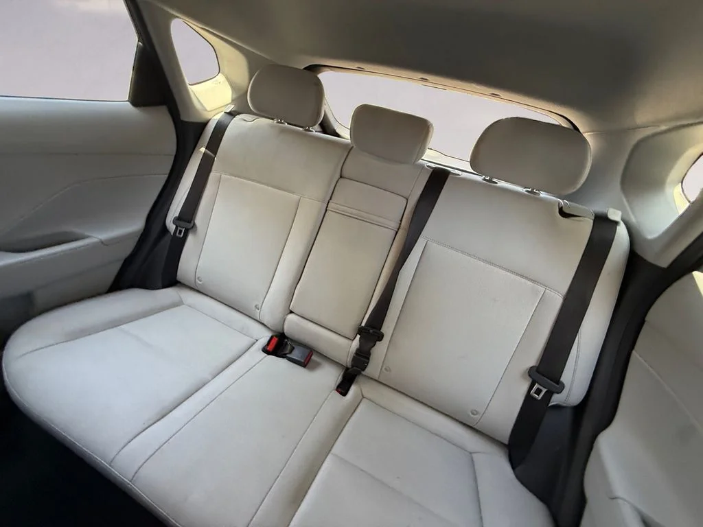 Used 2025 Red Hyundai SEL image 16