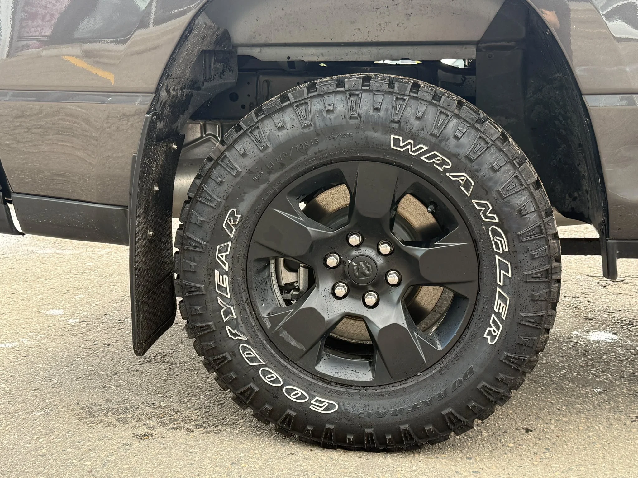 Certified Used 2026 Granite Crystal Metallic Ram Warlock 4x4*6 Pass | 3.0L I6 | 33in Tires | Adaptive Cruise | Remote Start | Park Assist image 20