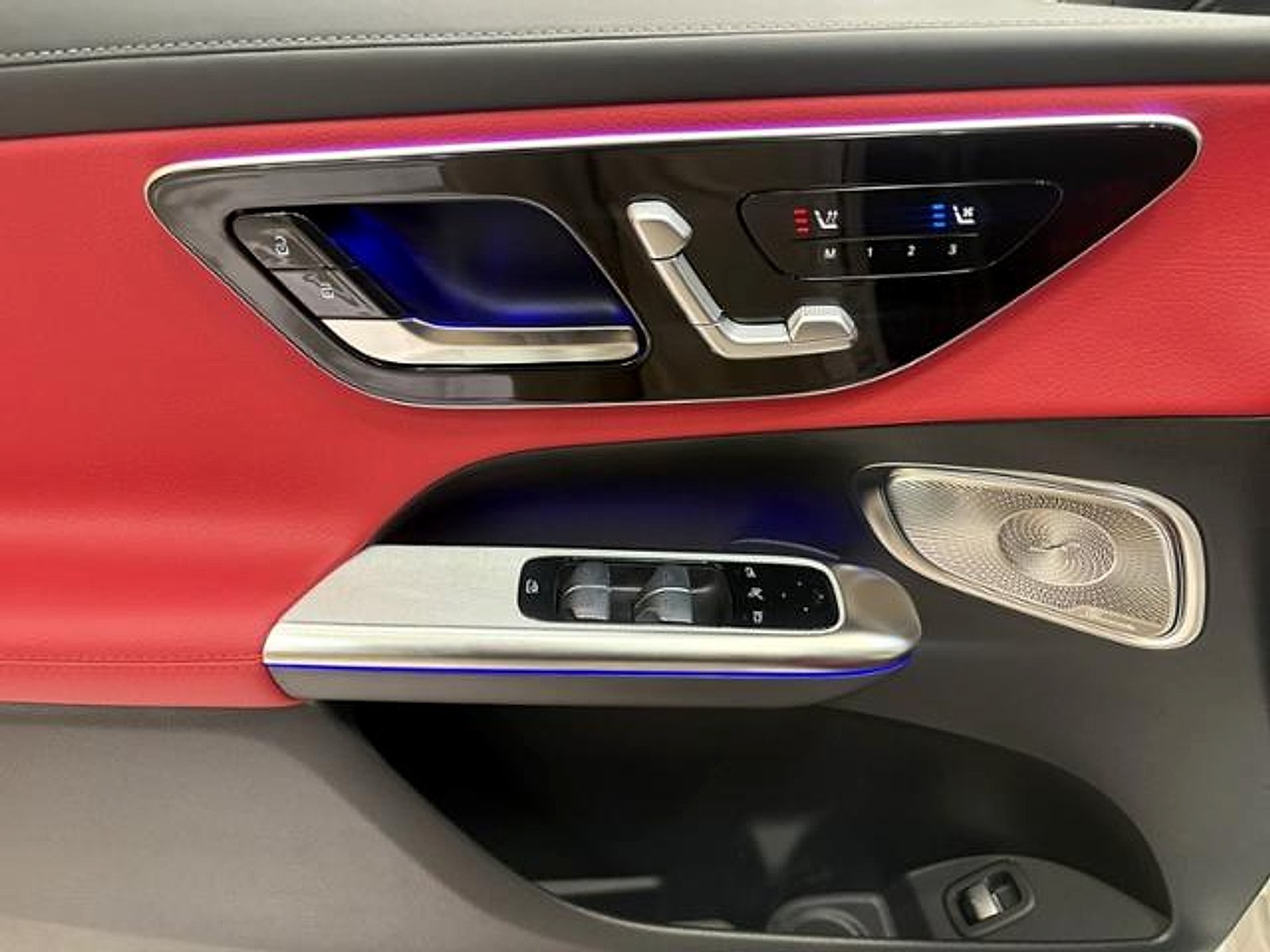 New 2026 Polar White Mercedes-Benz  image 9