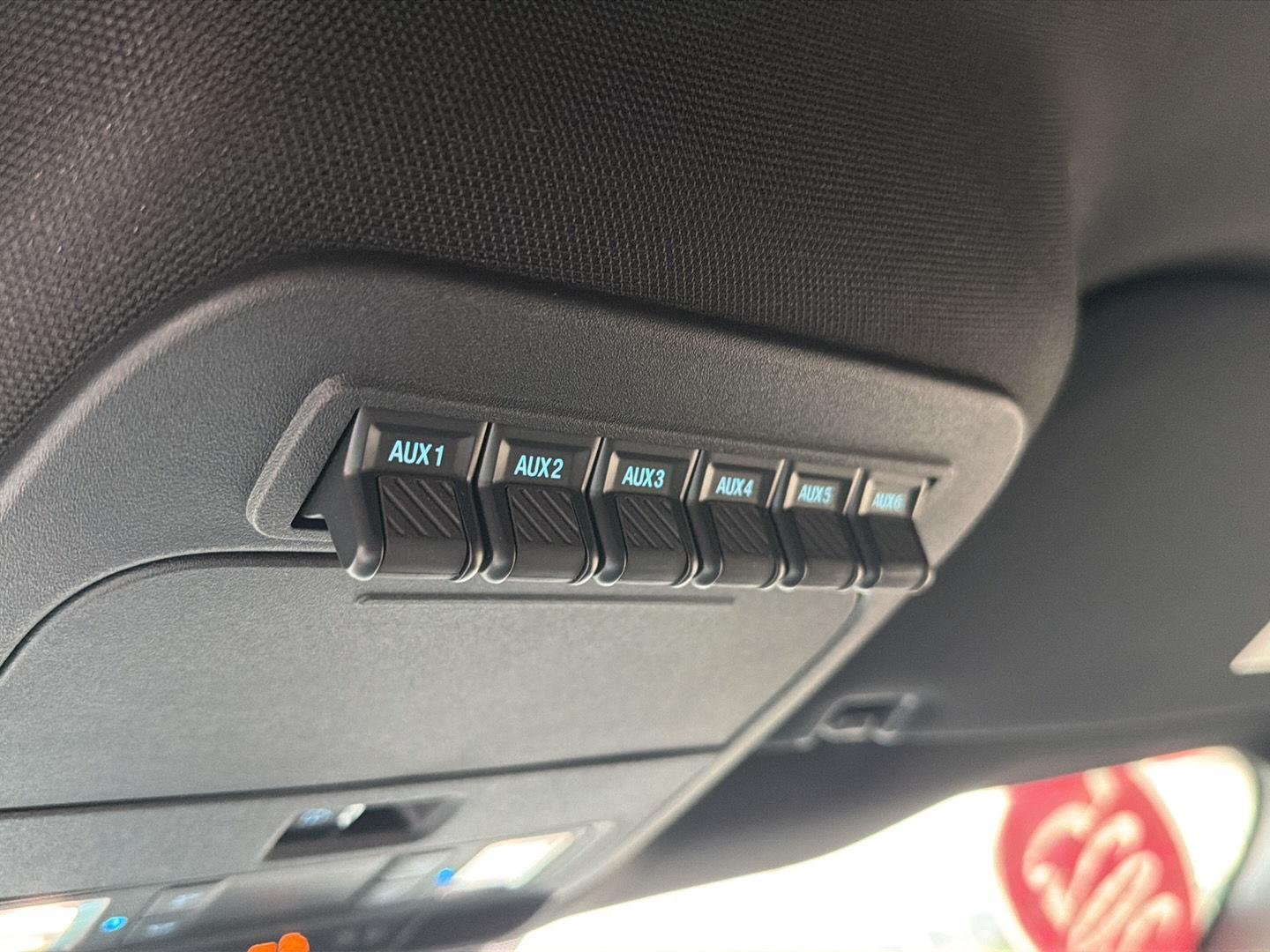 Used 2025 Oxford White Ford Tremor image 30