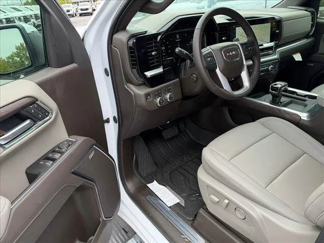 New 2026 Glacier White Tricoat GMC SLT image 19