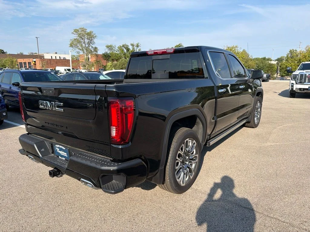 Used 2026 Black GMC Denali Ultimate image 7