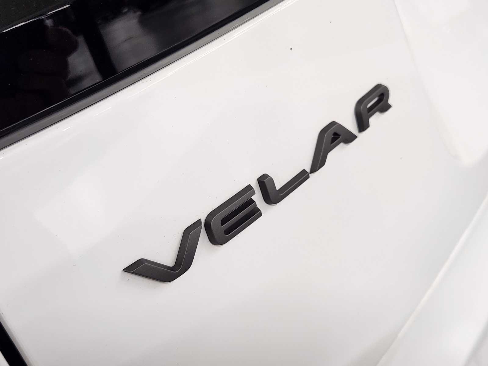 New 2026 Fuji White Land Rover S image 13