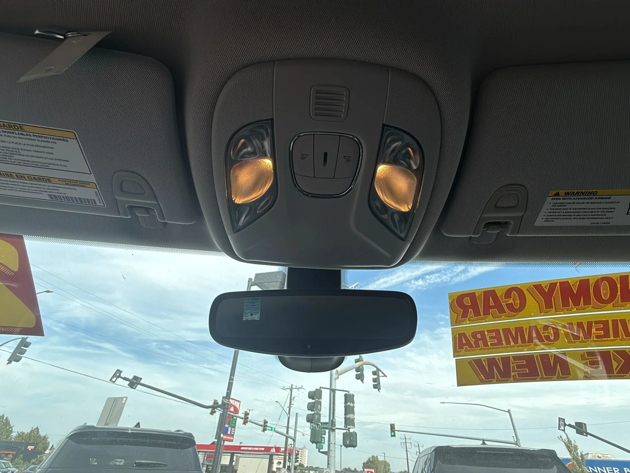 Used 2020 Olive Green Pearlcoat Jeep Latitude image 19